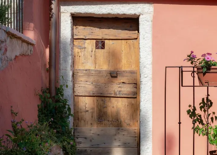 Jar - * Castion Veronese